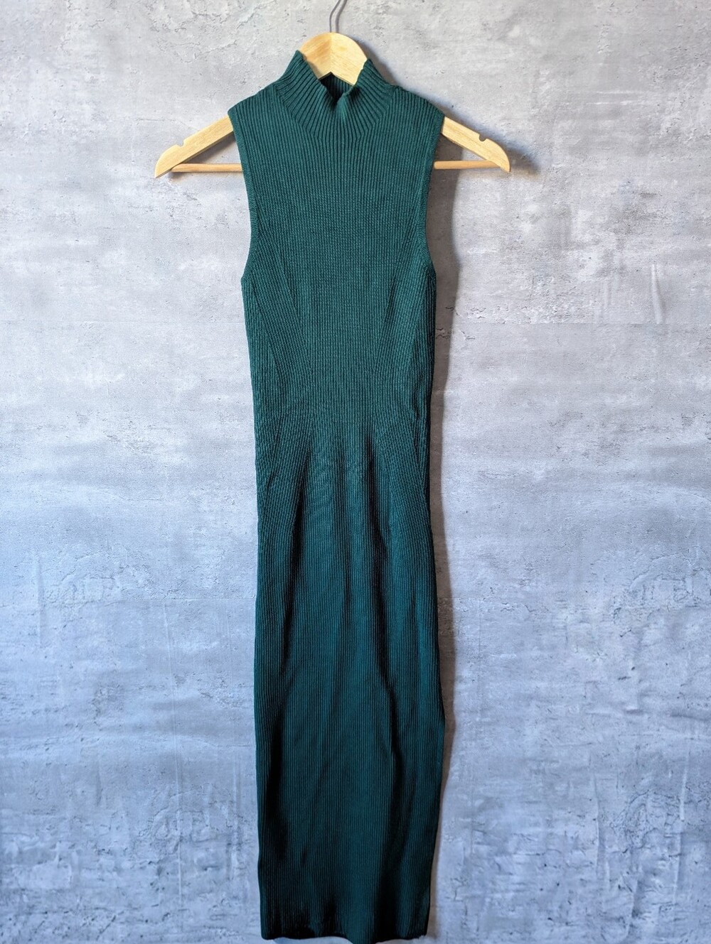 Dynamite Sleeveless Ribbed Mock Neck Top in Dark Green